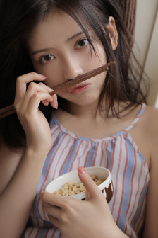 办公室色诱2免费观看